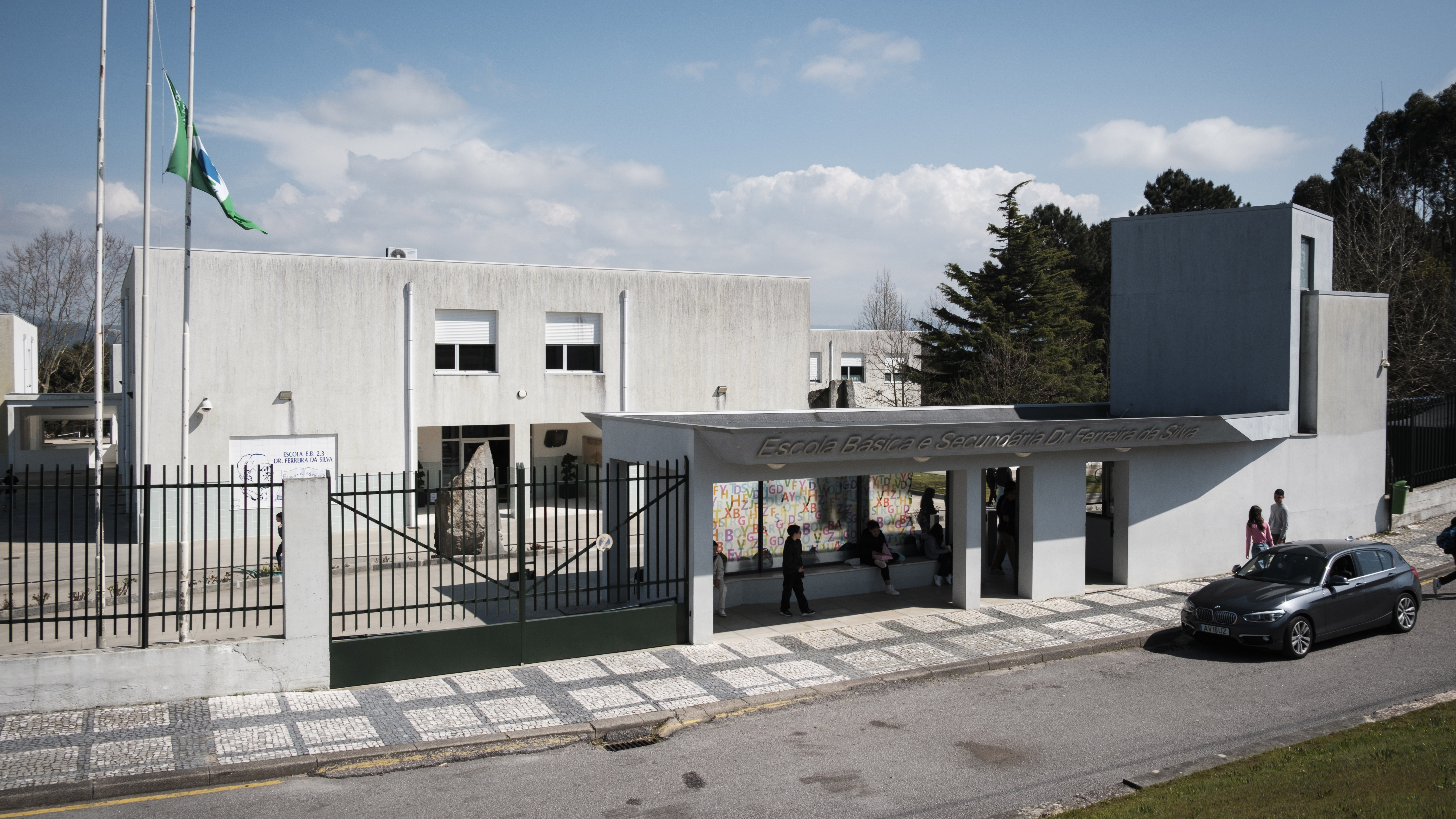 Ferreira da Silva, a escola onde a Matemática se faz com uma perna às ...